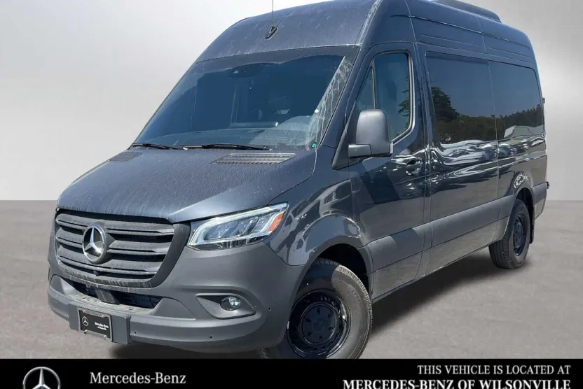 2024 Mercedes Benz Sprinter 2500 Standard Roof photo 1