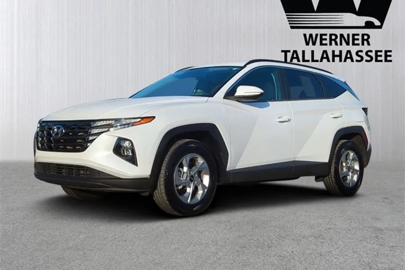 2022 Hyundai Tucson SEL photo 1