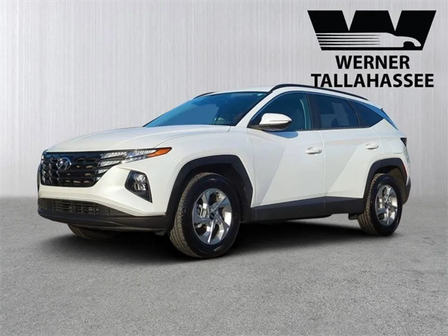 2022 Hyundai Tucson SEL photo 1
