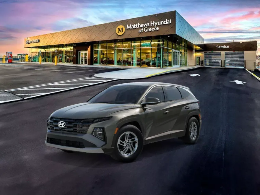 2025 Hyundai Tucson SE photo 1