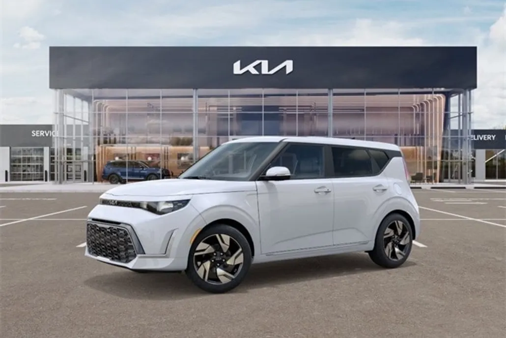 2025 Kia Soul GT-Line photo 1