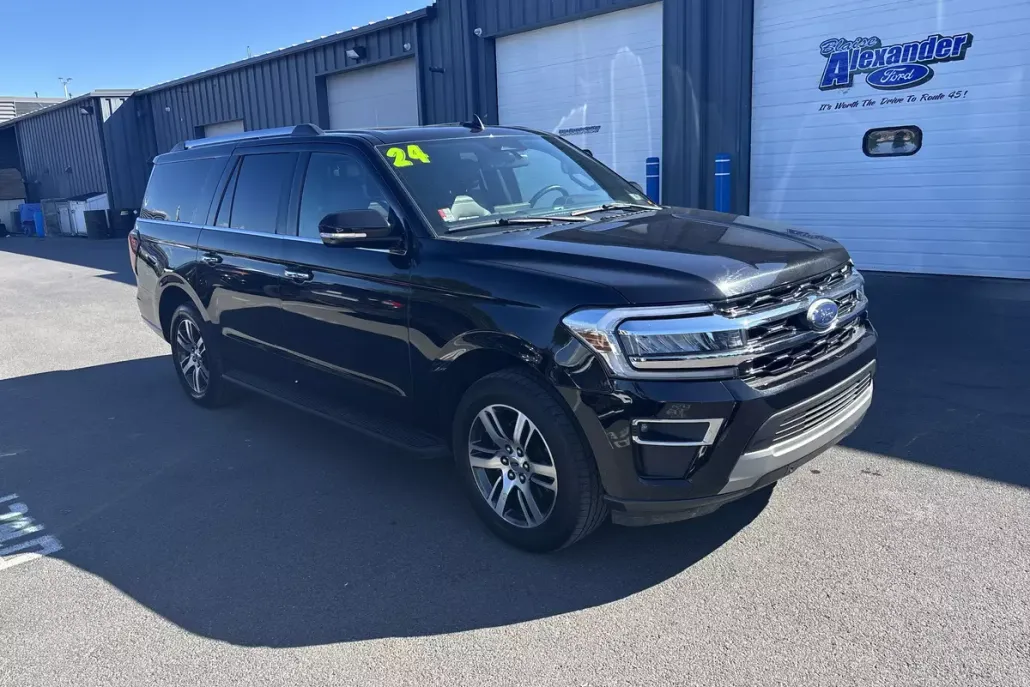 2024 Ford Expedition MAX Limited photo 1