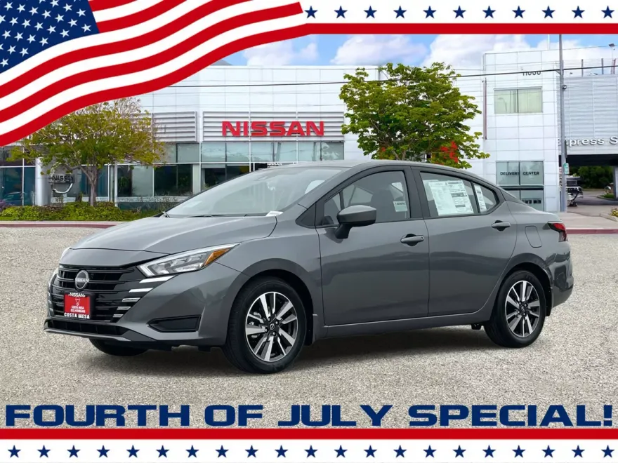 2025 Nissan Versa SV photo 1