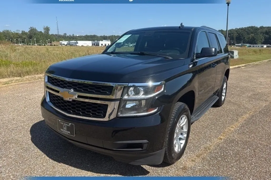 2020 Chevrolet Tahoe LT photo 1