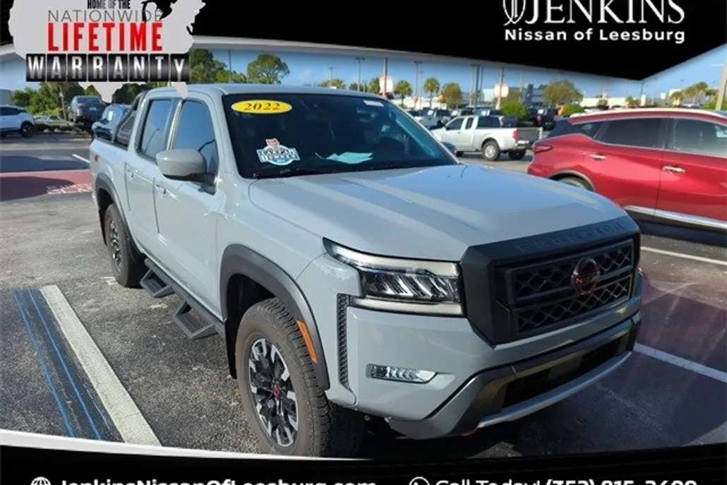 2022 Nissan Frontier PRO-4X photo 1