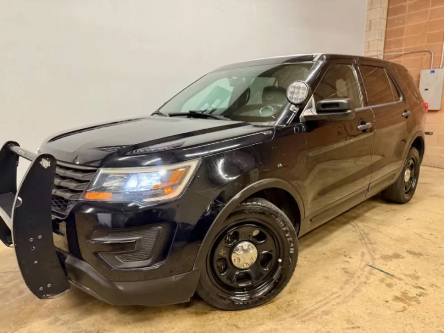 2018 Ford Explorer photo 1