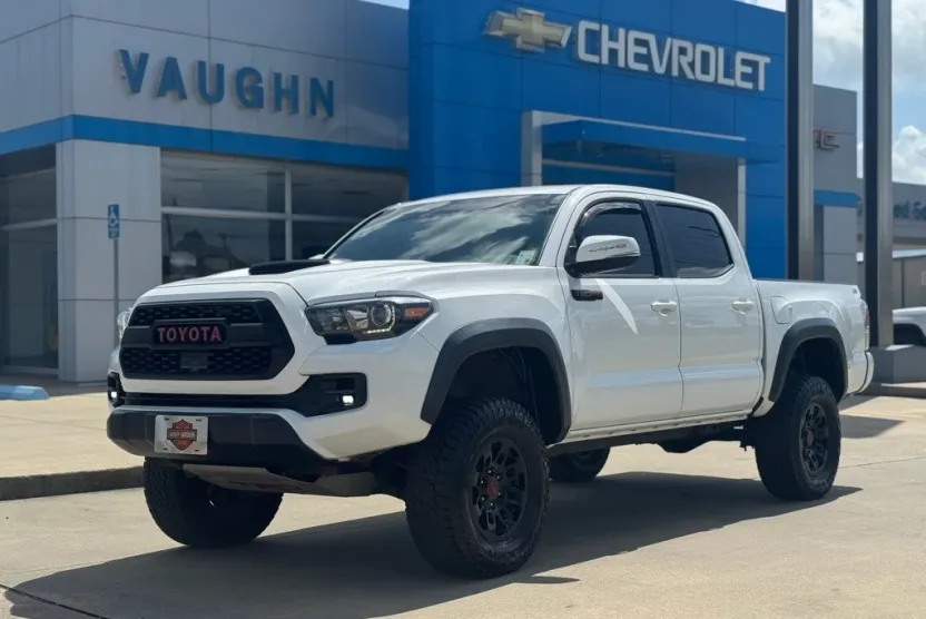 2019 Toyota Tacoma TRD Pro V6 Double Cab photo 1