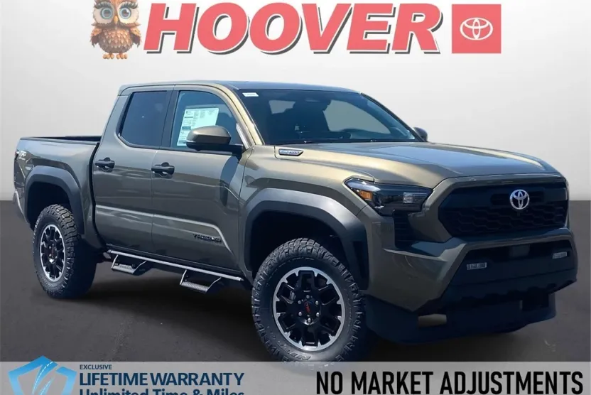 2025 Toyota Tacoma TRD Off-Road 4x4 Double Cab photo 1