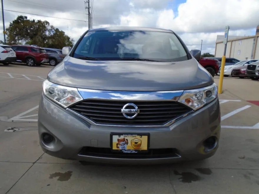 2012 Nissan Quest S photo 1