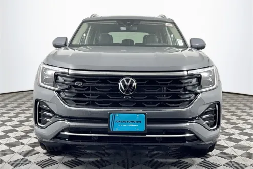 2025 Volkswagen Atlas SEL Premium R-Line photo 3