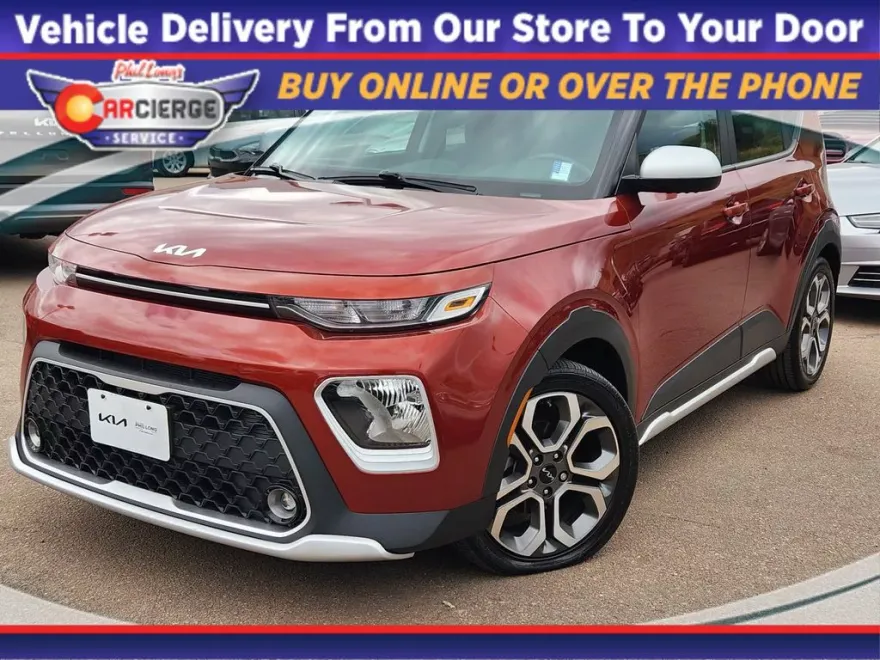 2022 Kia Soul X-Line photo 1