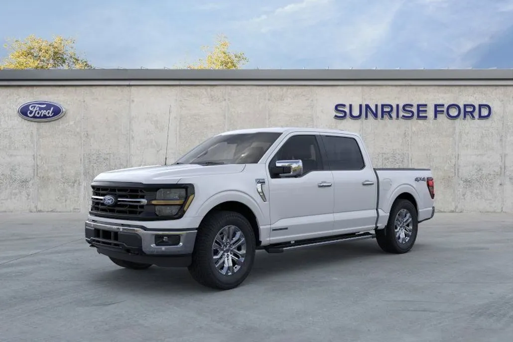 2025 Ford F-150 XLT photo 1