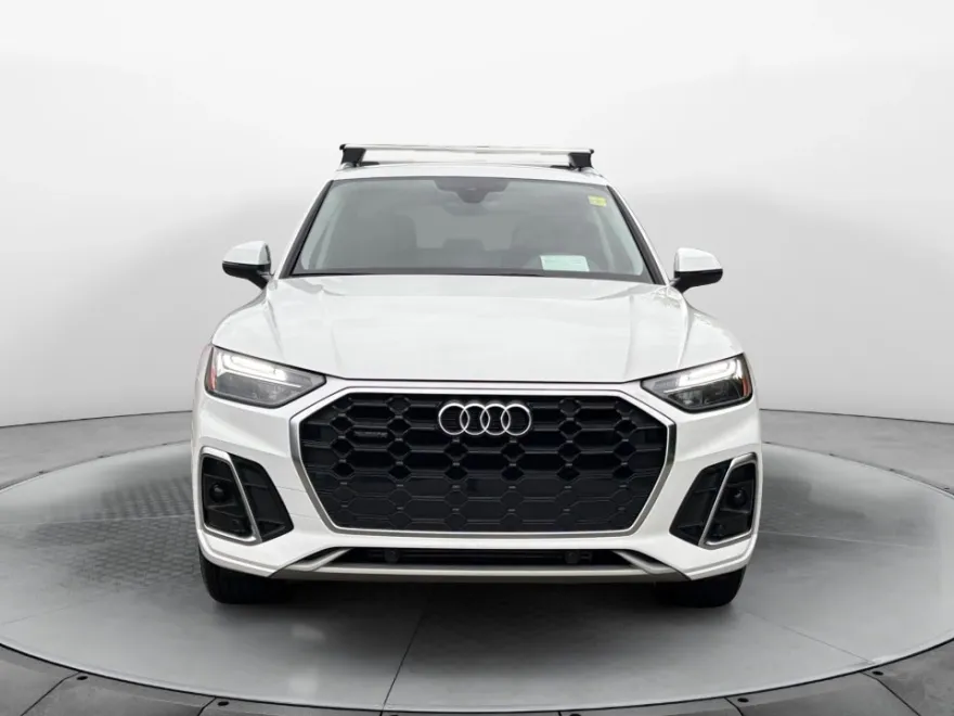 2022 Audi Q5 Premium 45 TFSI S line photo 1
