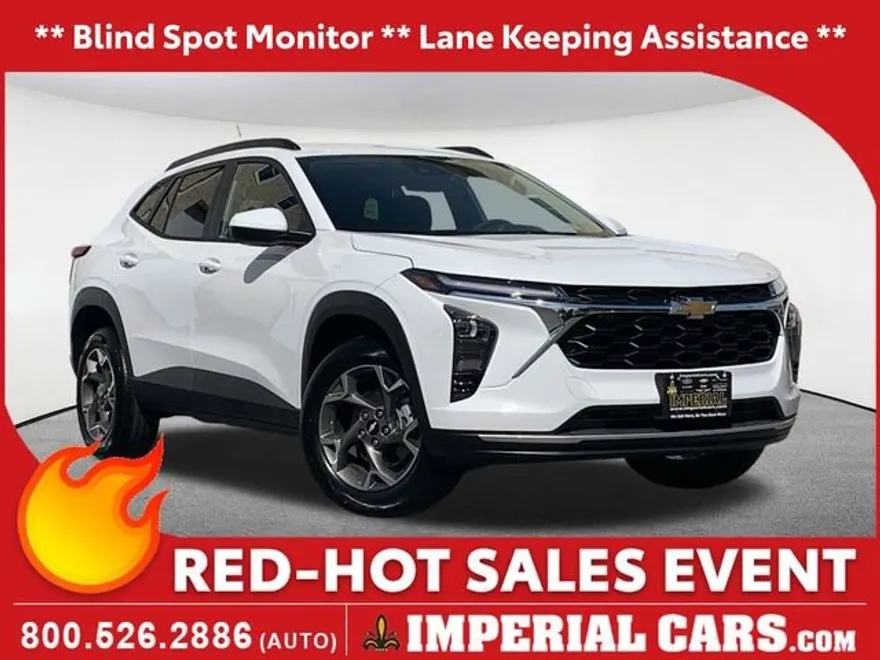 2025 Chevrolet Trax LT photo 1