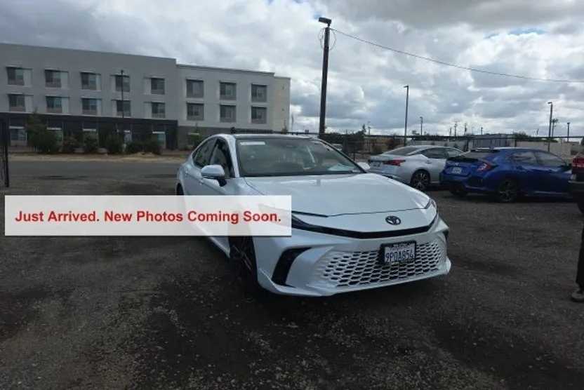 2025 Toyota Camry XSE photo 1