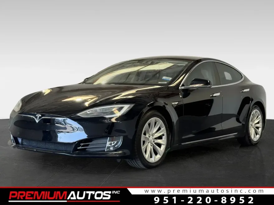 2016 Tesla Model S 90D photo 1