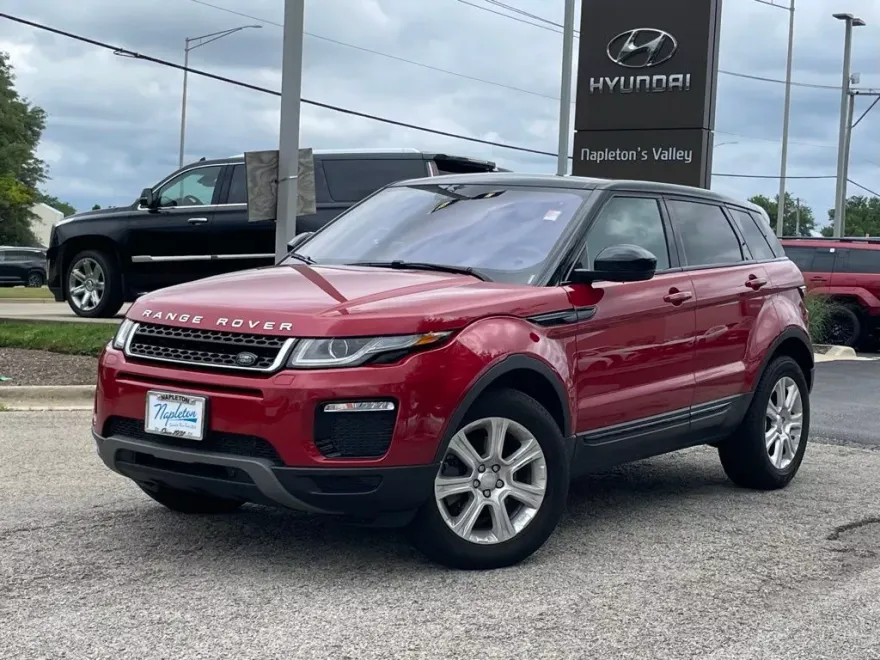 2017 Land Rover Range Rover Evoque SE photo 1