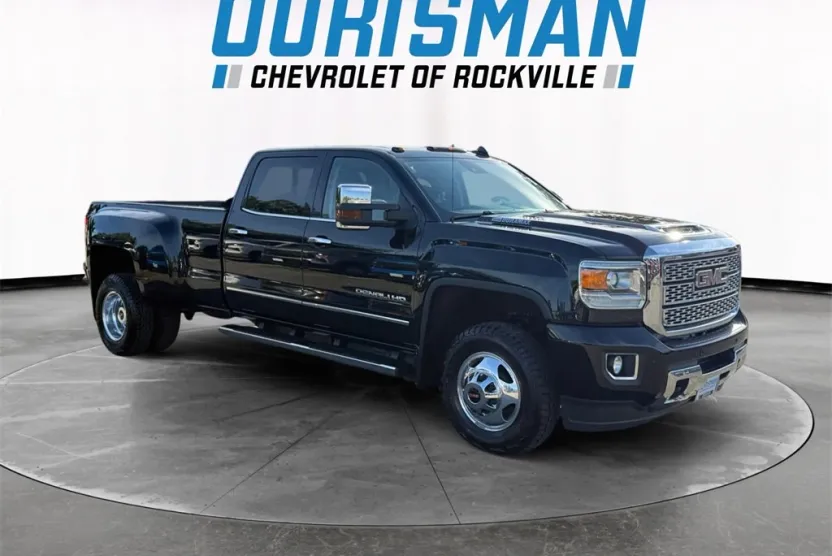 2019 Gmc Sierra 3500 HD Denali photo 1