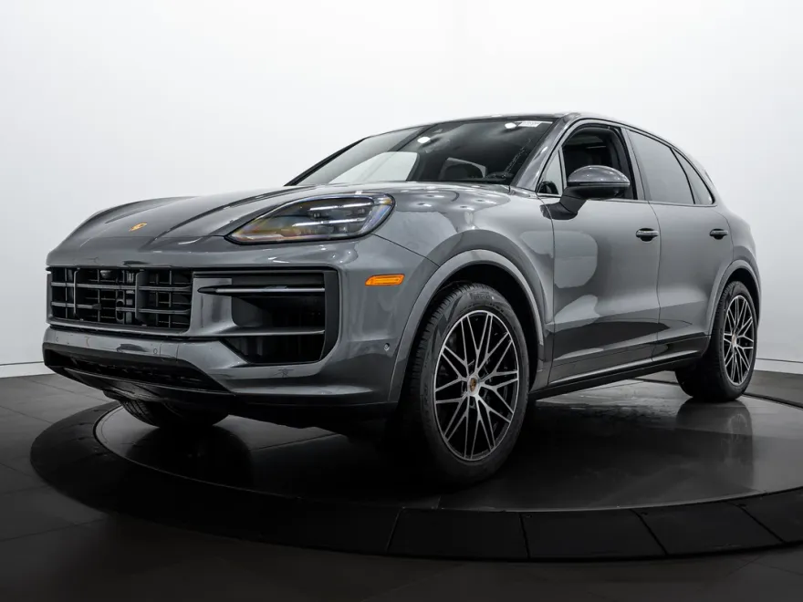 2026 Porsche Cayenne Base photo 1