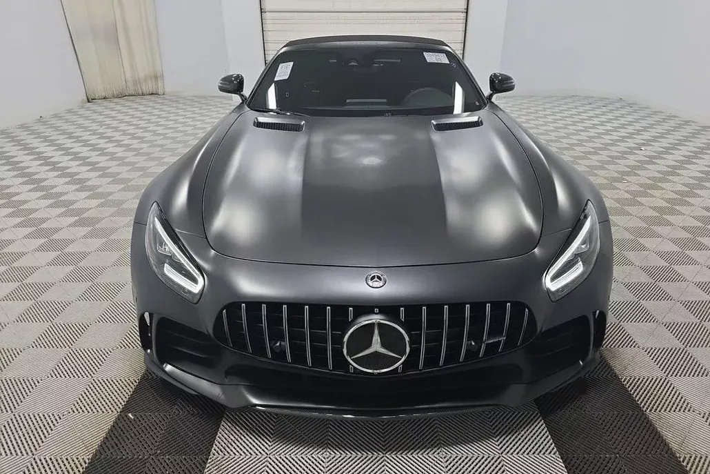 2020 Mercedes Benz R GT photo 1