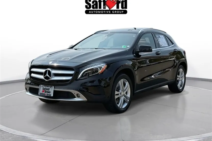 2015 Mercedes Benz GLA 250 4MATIC photo 1