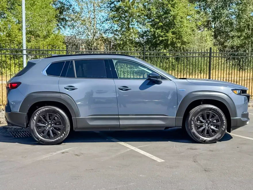 2025 Mazda CX-50 Premium photo 1