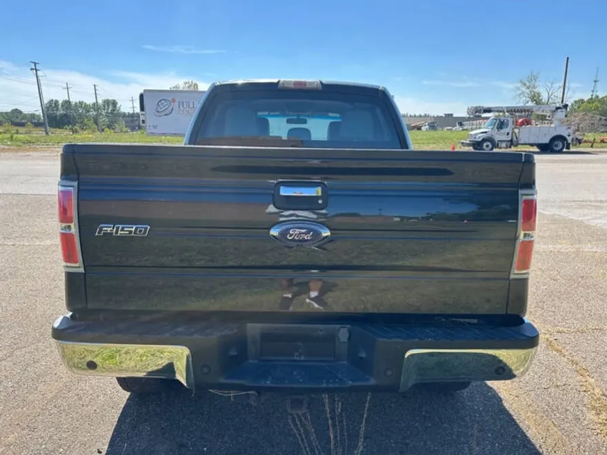 2014 Ford F-150 photo 1
