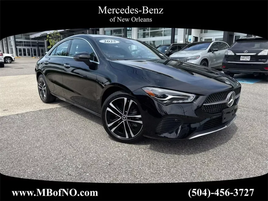 2025 Mercedes Benz CLA 250 4MATIC photo 1