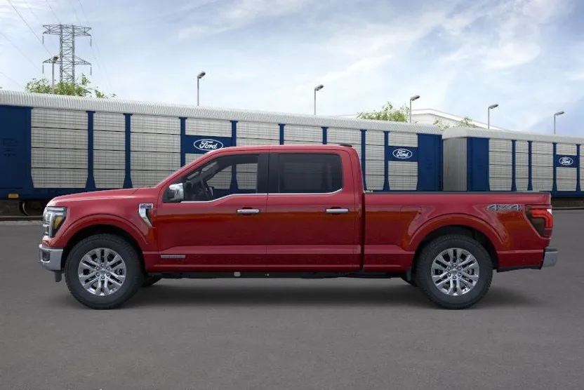 2025 Ford F-150 Lariat photo 1
