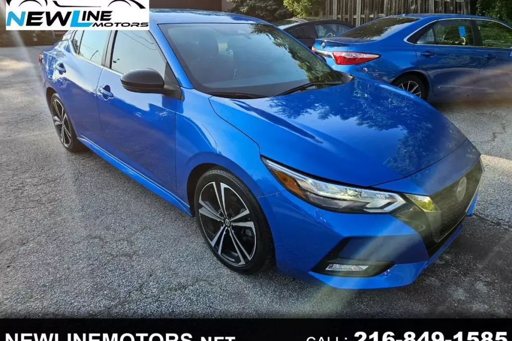 2021 Nissan Sentra SR photo 1