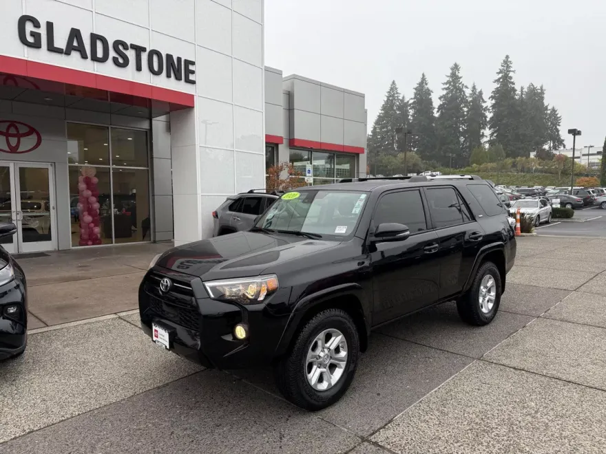 2020 Toyota 4Runner SR5 Premium photo 1