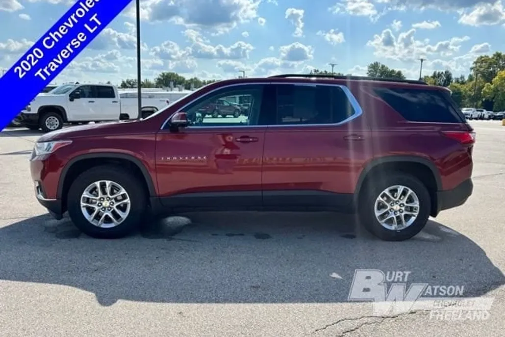 2020 Chevrolet Traverse Leather photo 1