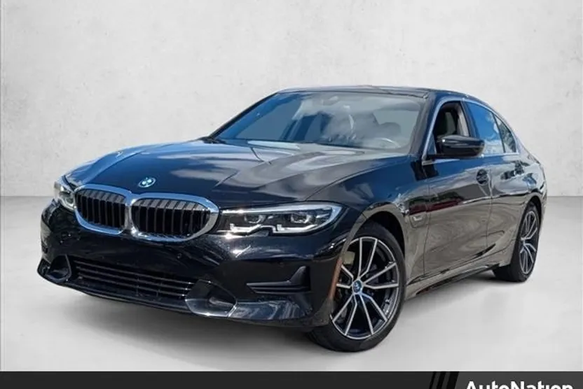 2022 Bmw 330e Sedan photo 1