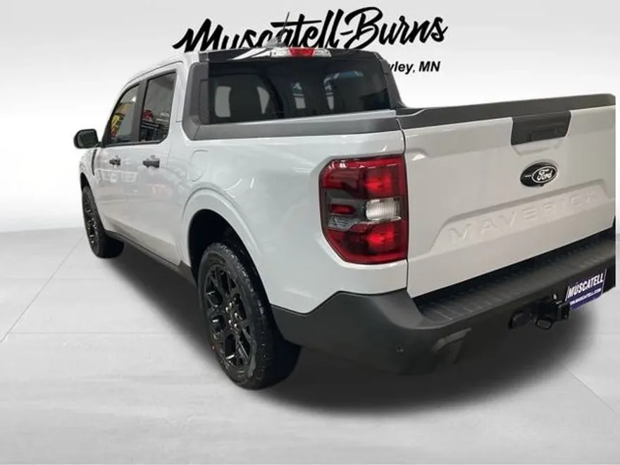 2025 Ford Maverick XLT photo 1