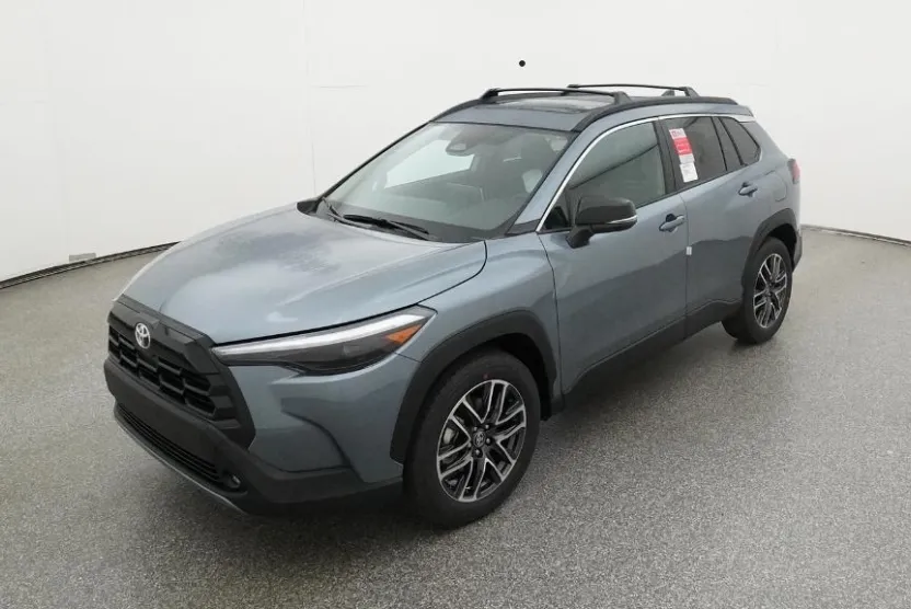 2026 Toyota Corolla Cross XLE photo 1