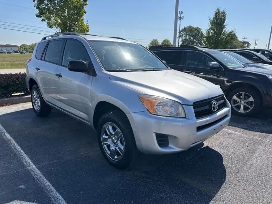 2011 Toyota RAV4 Base photo 1