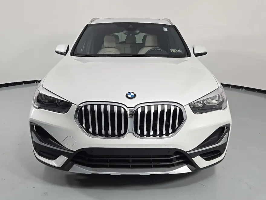 2021 Bmw X1 XDrive28i photo 1