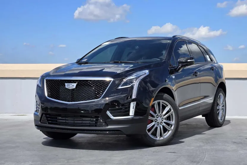 2025 Cadillac XT5 Sport photo 1