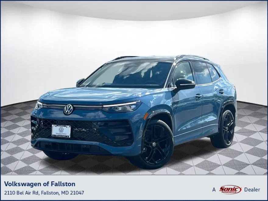 2025 Volkswagen Tiguan SE R-Line Black photo 1