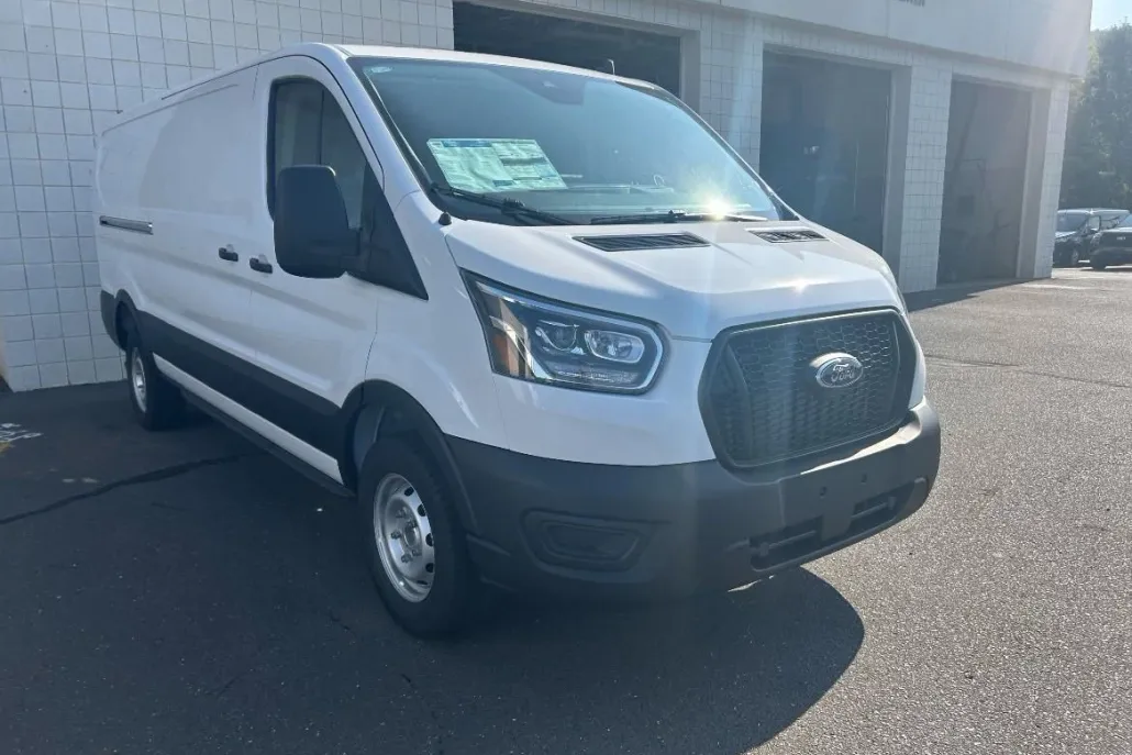 2025 Ford Transit photo 1