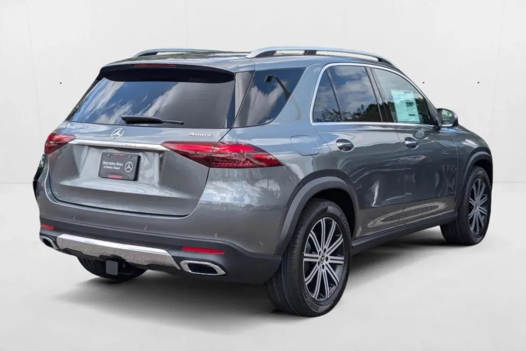2025 Mercedes Benz GLE 450 4MATIC photo 1