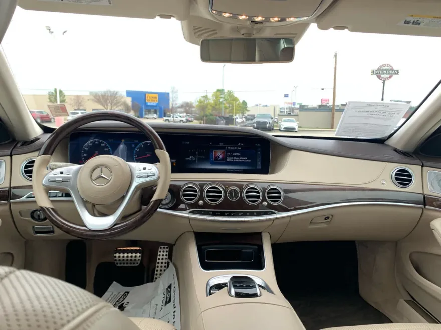 2020 Mercedes Benz S 560 photo 1