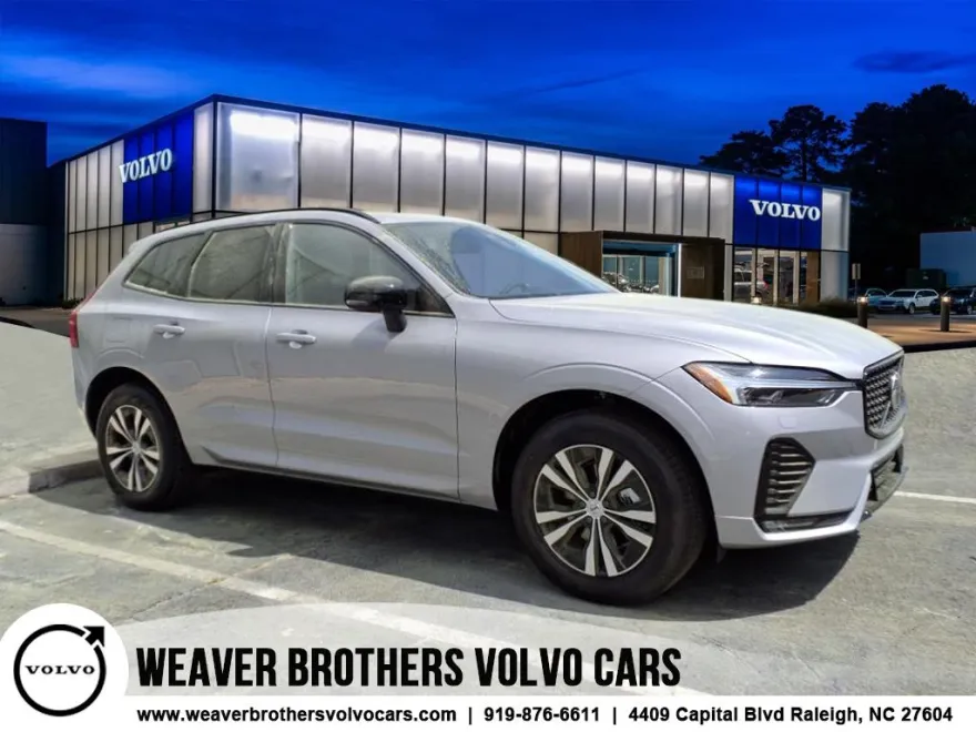 2025 Volvo XC60 B5 Core photo 1