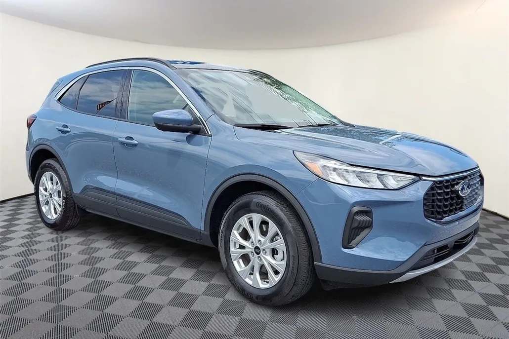 2024 Ford Escape Active photo 1