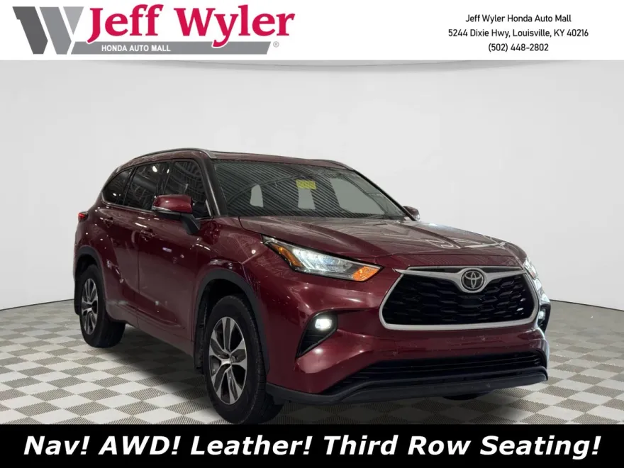 2020 Toyota Highlander XLE photo 1