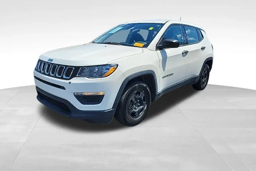 2018 Jeep Compass Sport photo 1