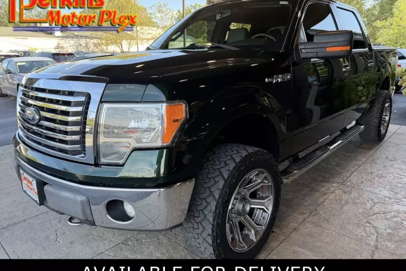 2012 Ford F-150 XLT photo 1