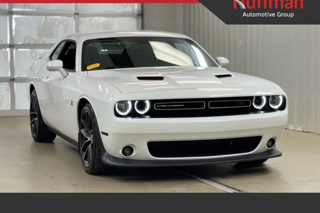 2018 Dodge Challenger R/T Scat Pack photo 1