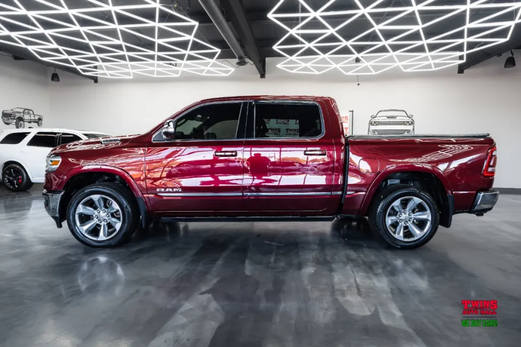 2021 Ram 1500 Limited photo 1