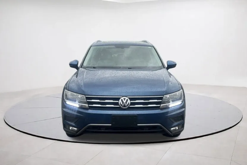 2019 Volkswagen Tiguan SEL photo 1